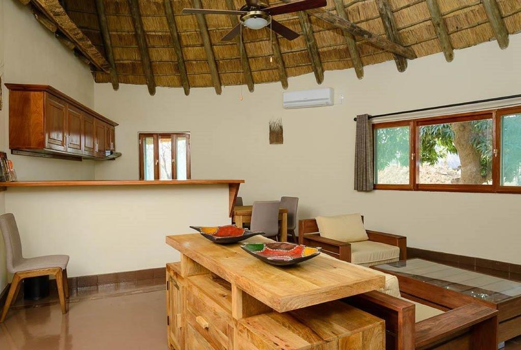 Montebelo Gorongosa Lodge & Safari Mtindiri Exterior photo